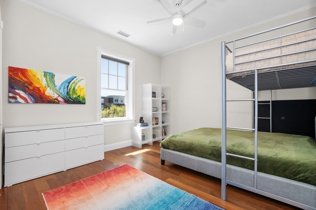 640 Hammond Street # 301