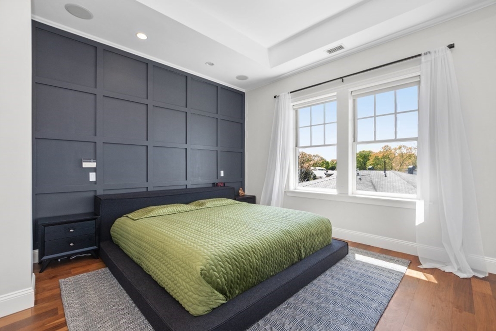 640 Hammond Street # 301