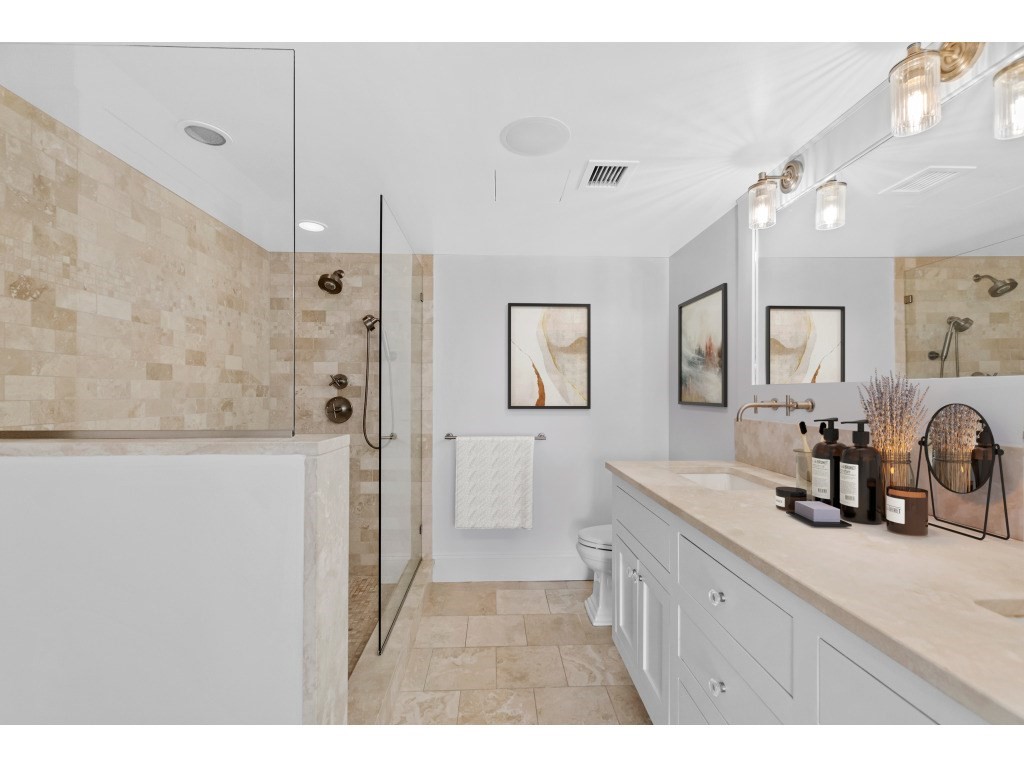 75-83 Cambridge Pkwy Unit: 301