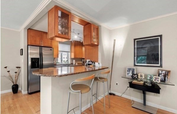 20 Hammond Pond Pkwy # 504