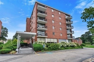 20 Hammond Pond Pkwy # 504