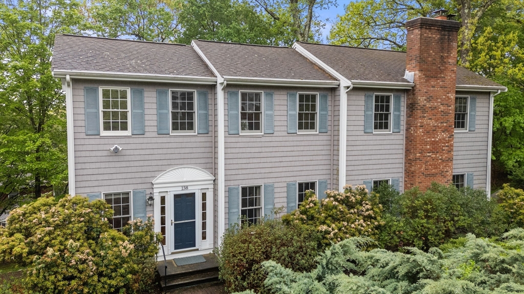 138 Worcester Ln