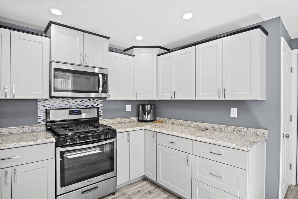 24 Englewood Ave # 24A