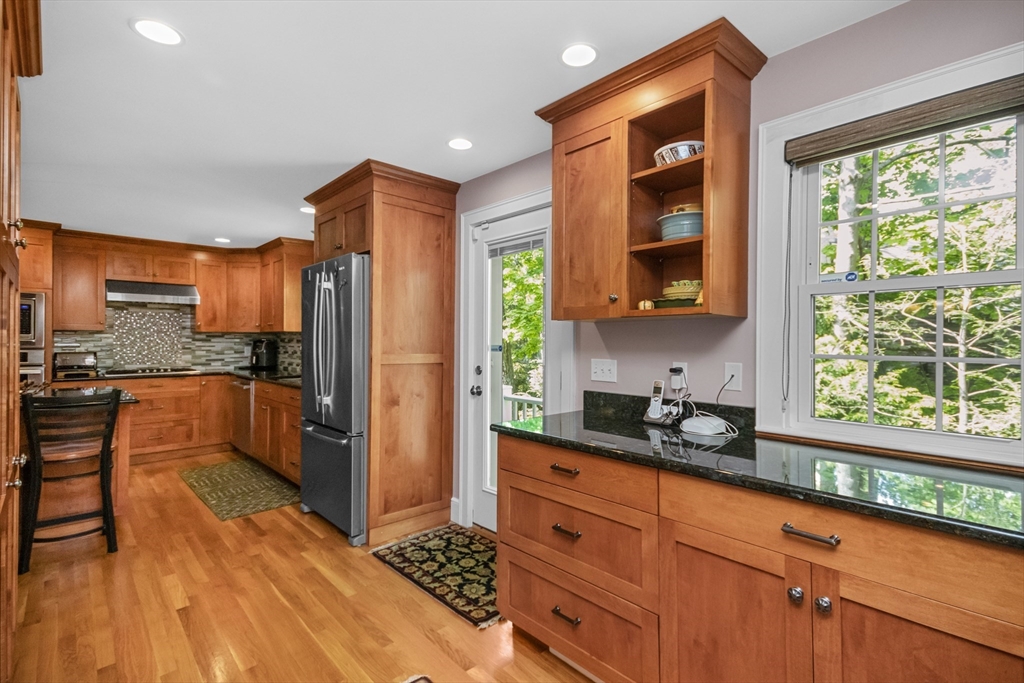 11 Stony Brae Road