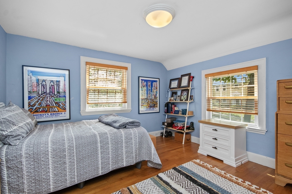 11 Stony Brae Road