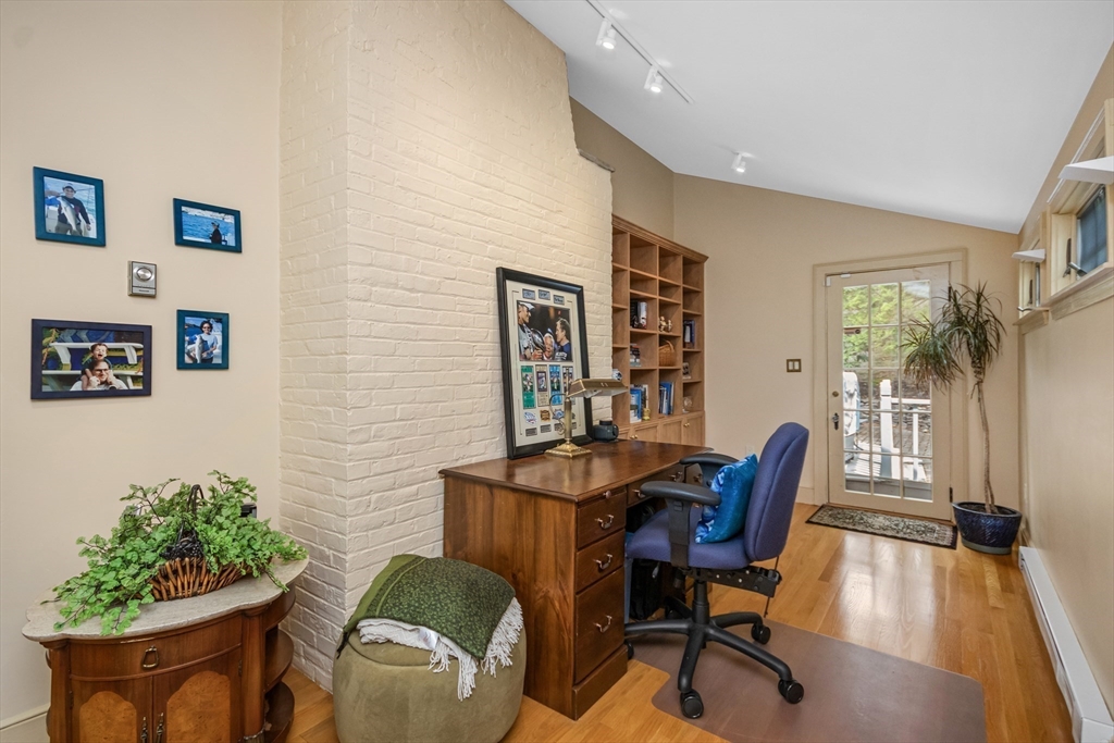11 Stony Brae Road