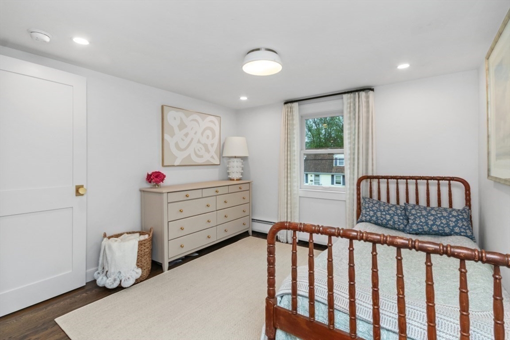 48 Carol Dr
