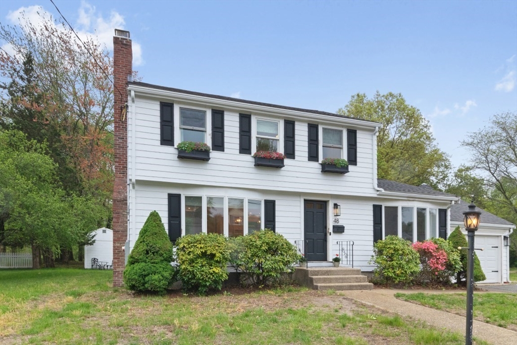 48 Carol Dr