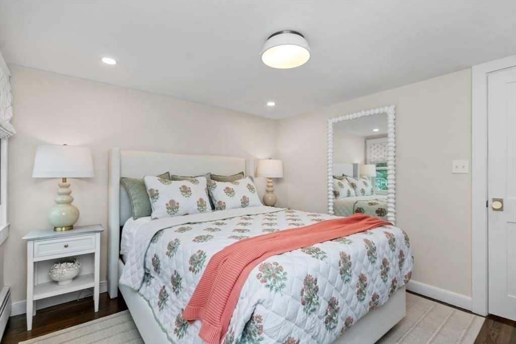 48 Carol Dr