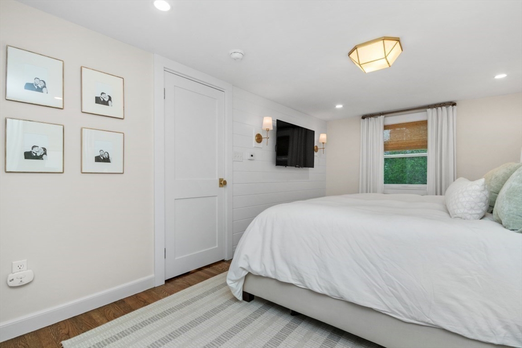 48 Carol Dr