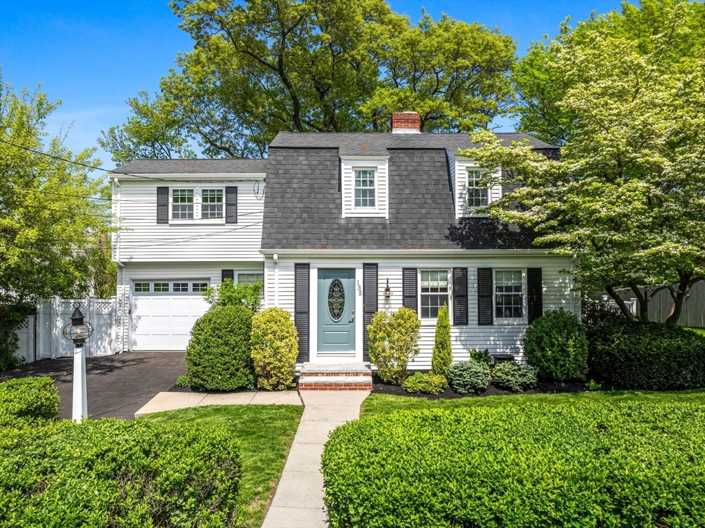 135 Eastwood Circuit