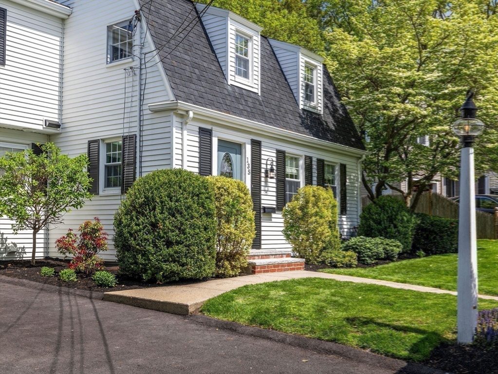 135 Eastwood Circuit