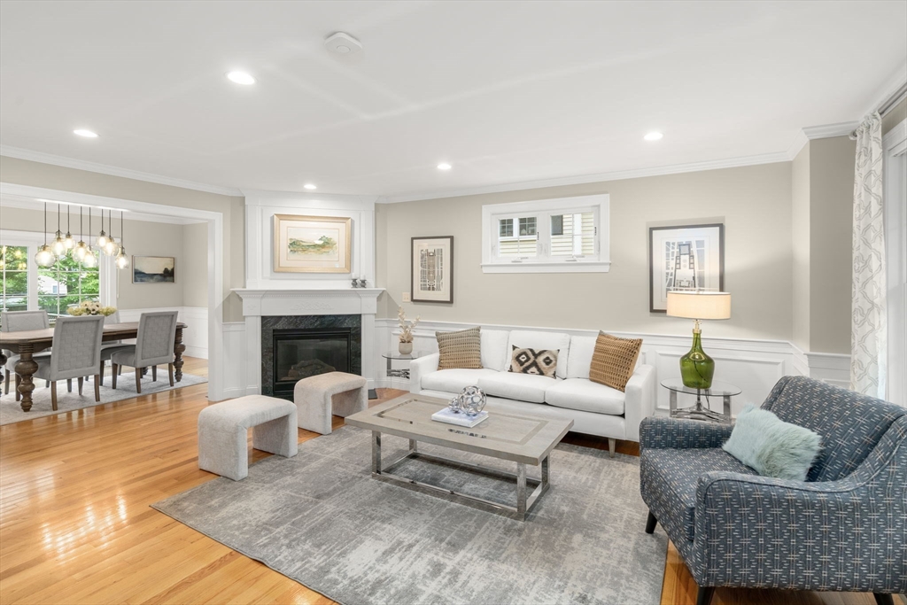 415 Belmont St Unit: 415