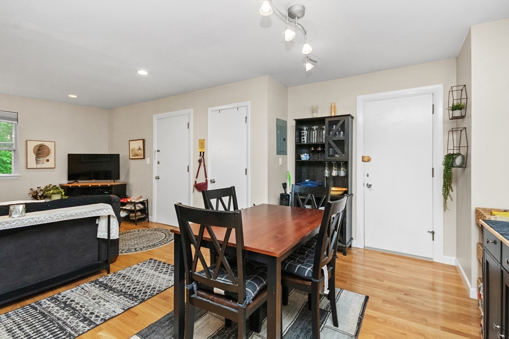 54 Jacqueline Road # 7