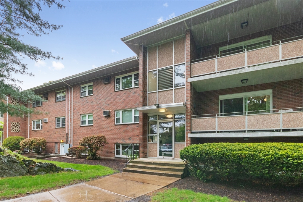 54 Jacqueline Road # 7