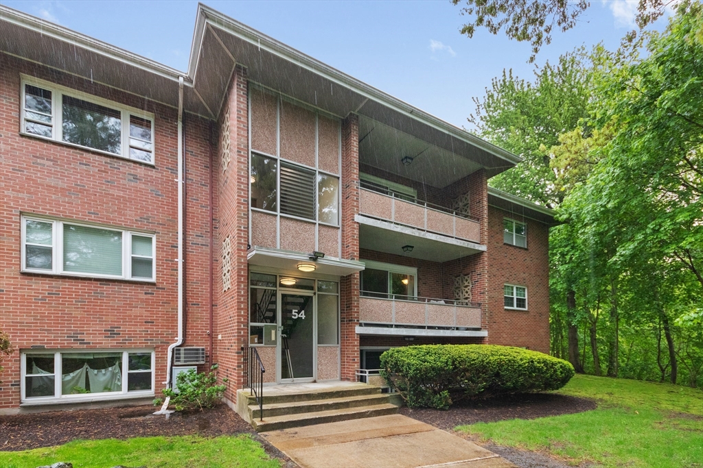 54 Jacqueline Road # 7