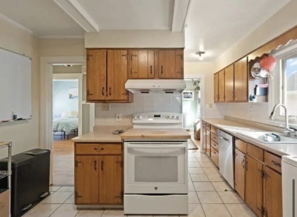 15 Cypress Road # 2