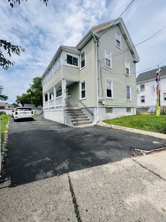 241 Pearl St # 1