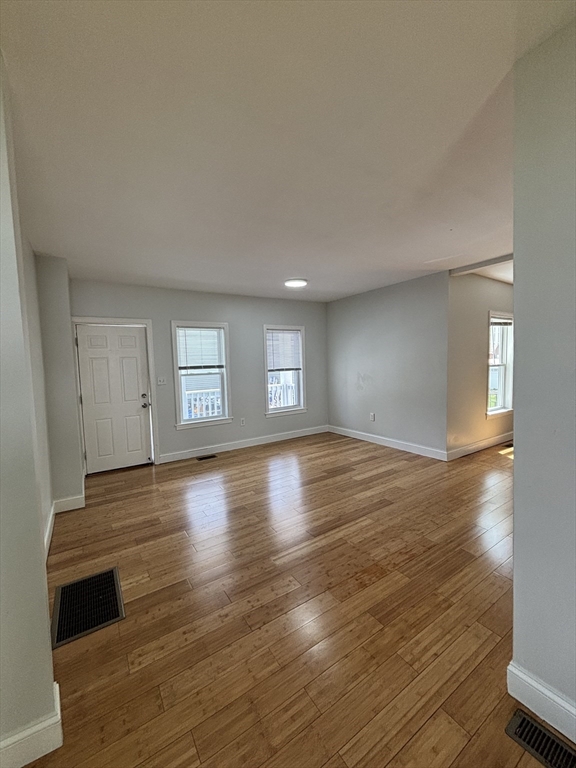 241 Pearl St # 1