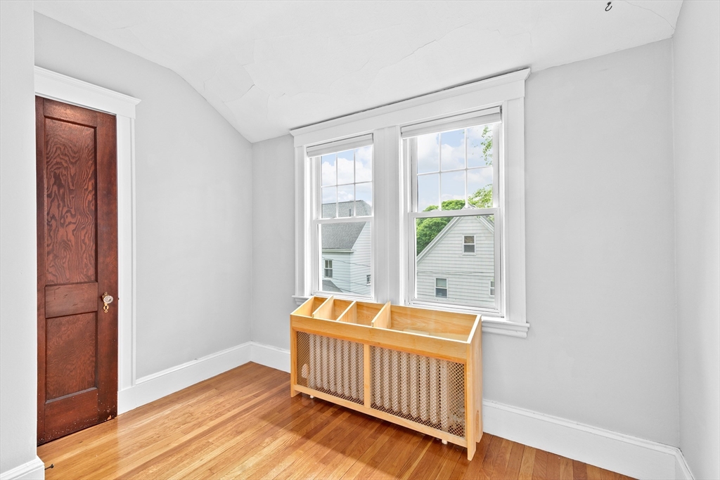 4 Kittredge Ct
