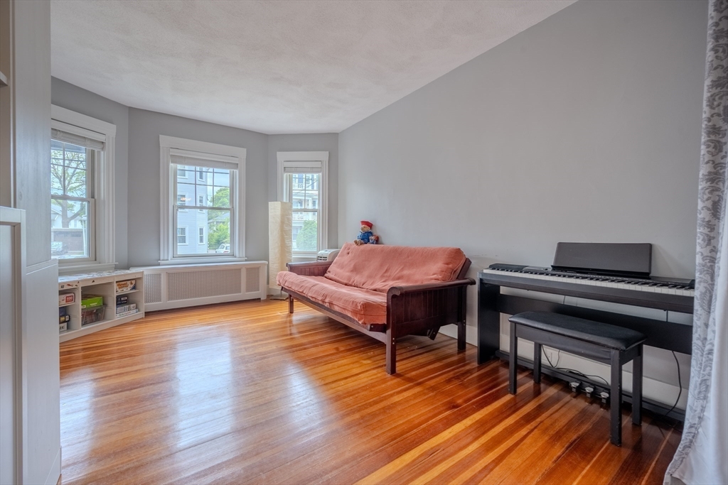 56 Marlboro St # 1