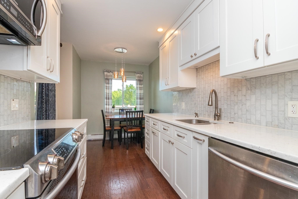 1202 Greendale Ave # 131