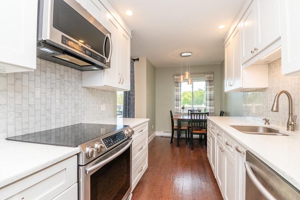 1202 Greendale Ave # 131