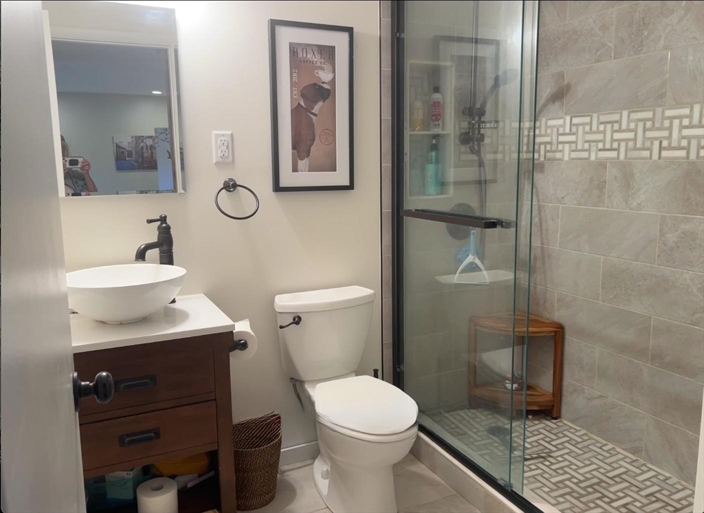 1202 Greendale Ave # 131