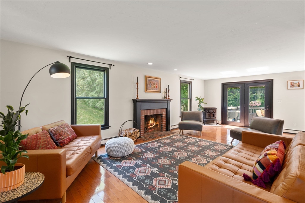 85 Green Meadow Court