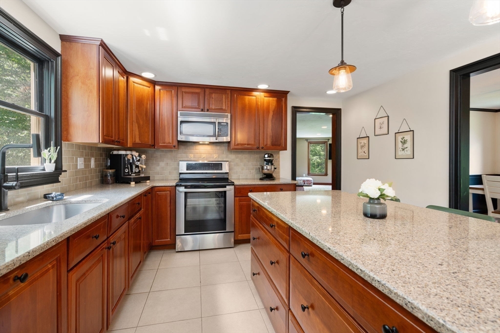 85 Green Meadow Court