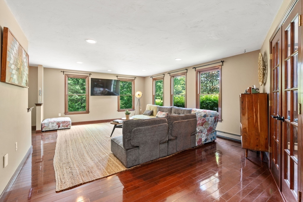 85 Green Meadow Court