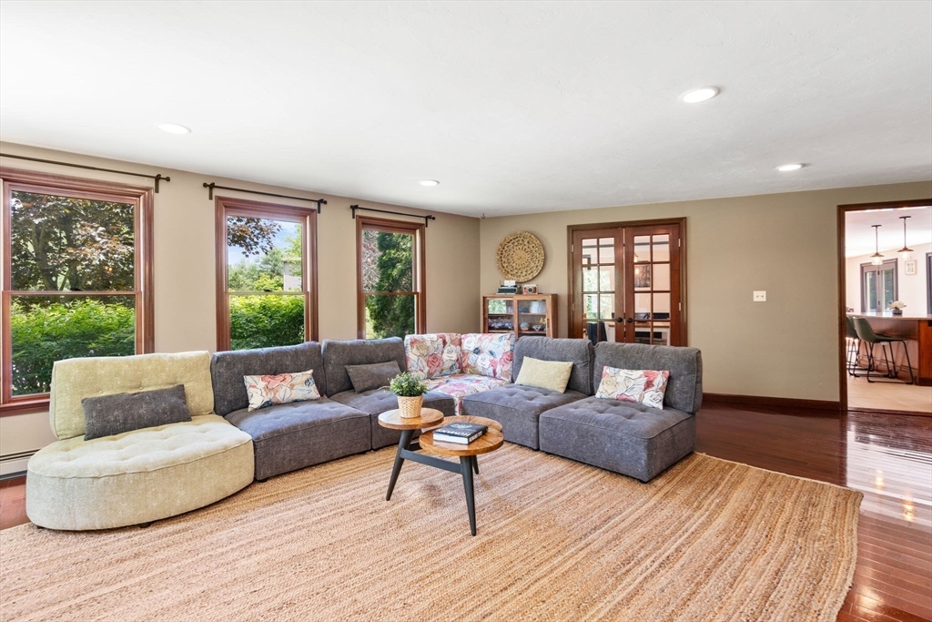 85 Green Meadow Court