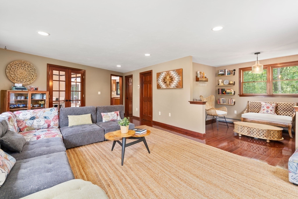 85 Green Meadow Court