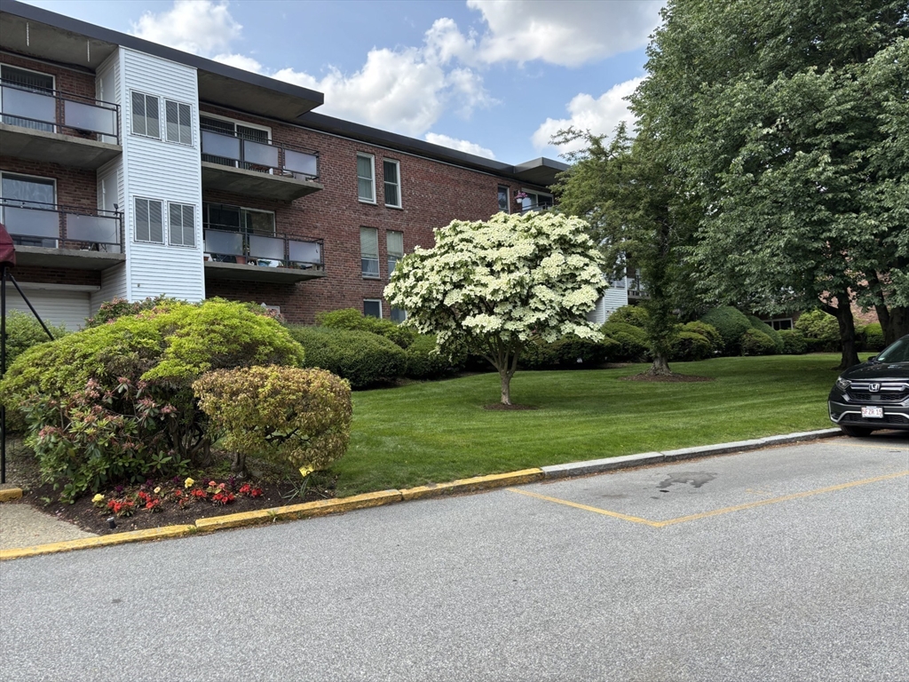 57 Broadlawn Park # 24