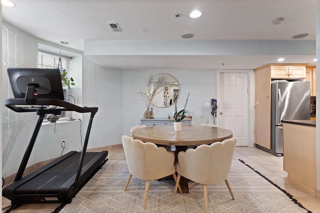 1867 Beacon St # 1B
