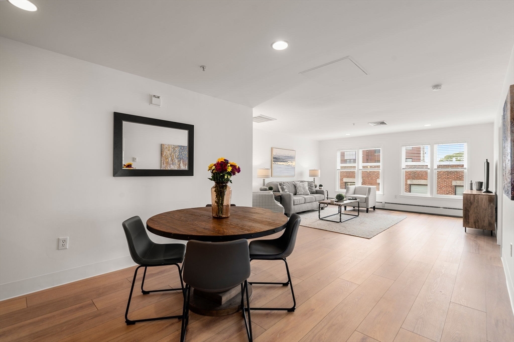 1 Davenport Street # 11