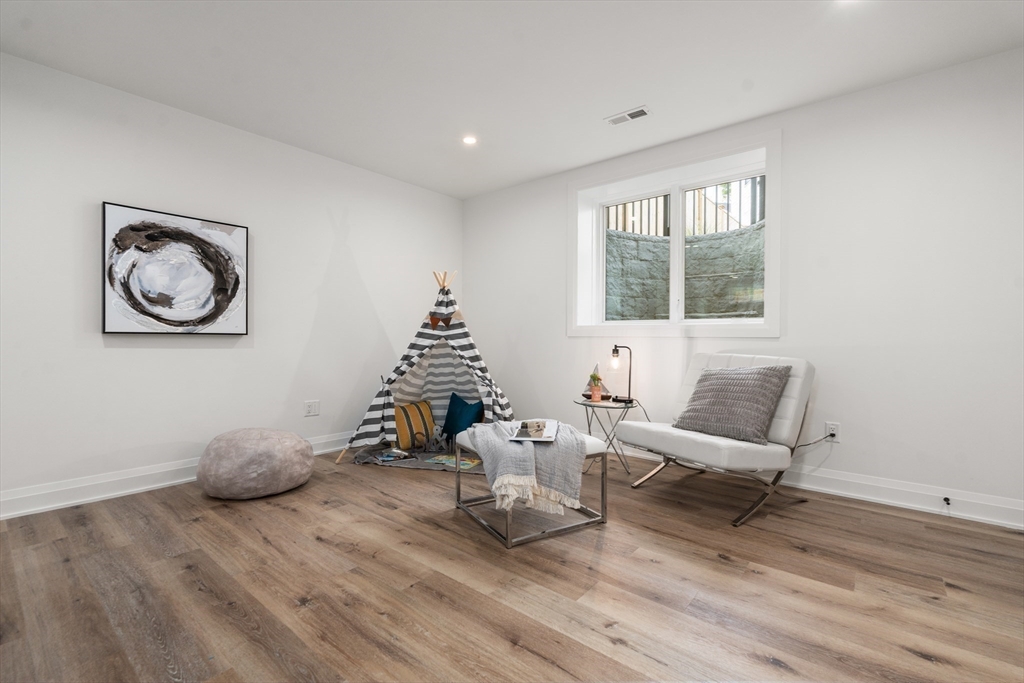 27 Johnson Place # 27