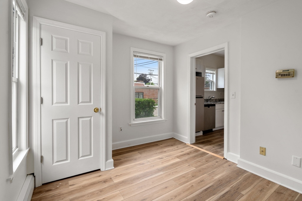 98-102 Franklin St # 4