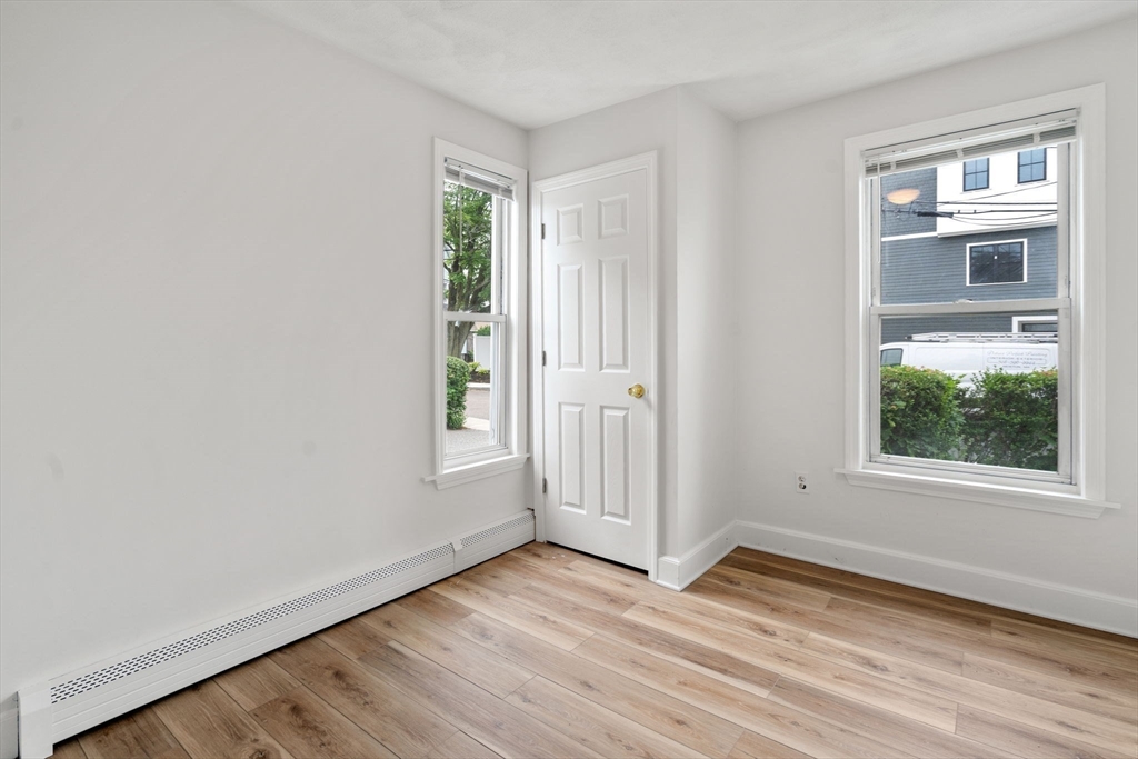 98-102 Franklin St # 4