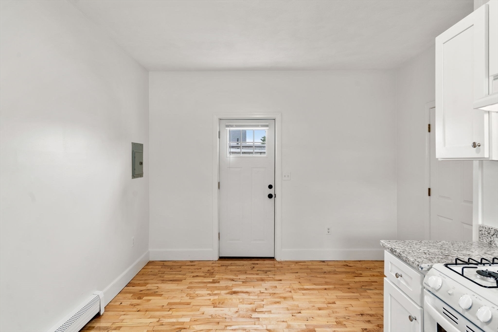 98-102 Franklin St # 4