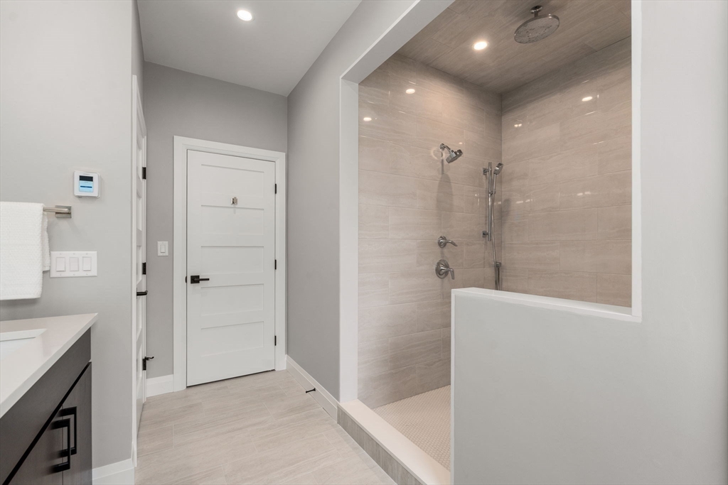 21 Johnson Place # 21