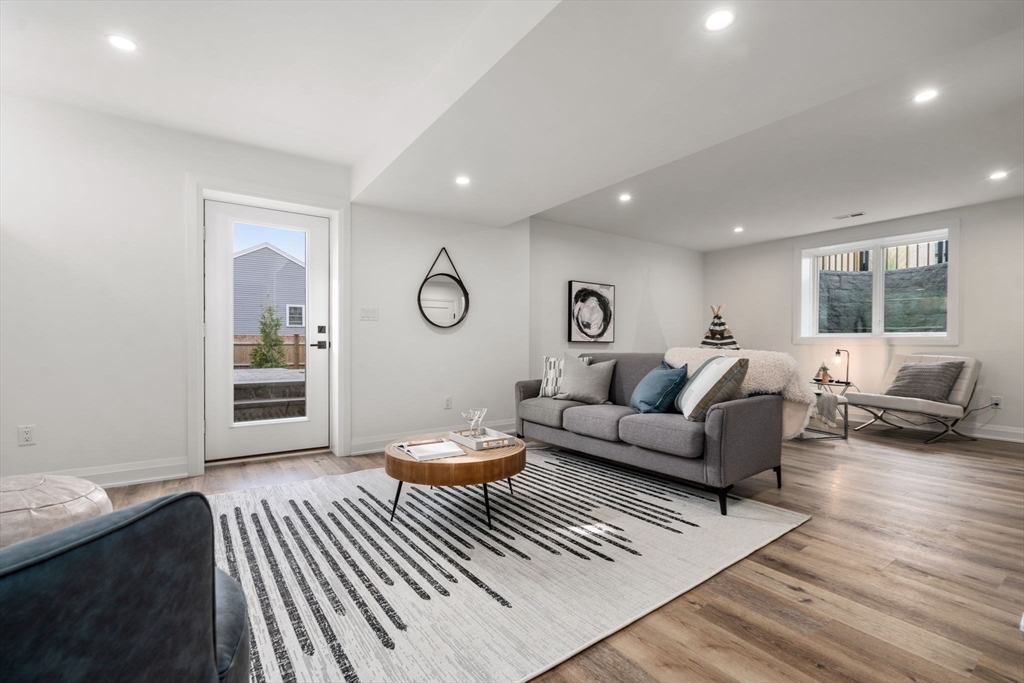 21 Johnson Place # 21