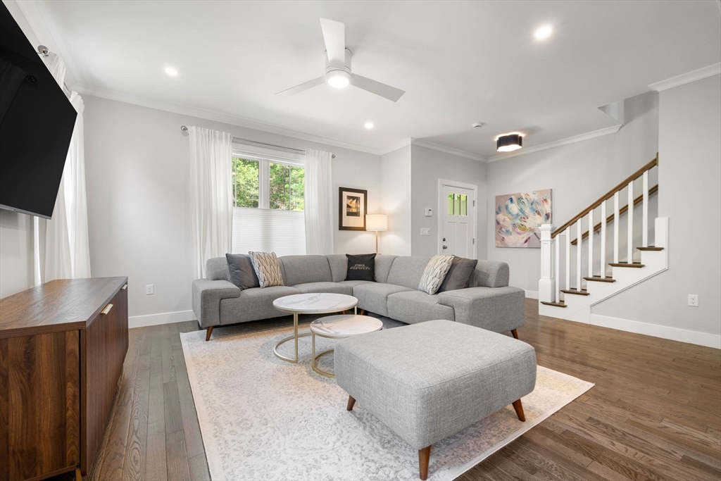 10 Fieldstone Way # 10