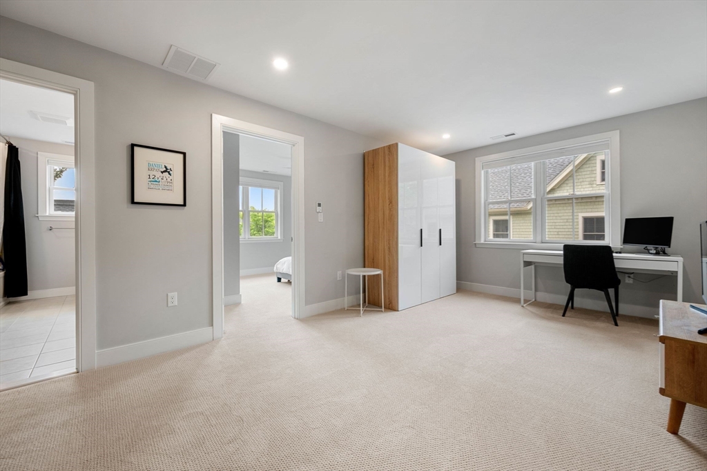 10 Fieldstone Way # 10