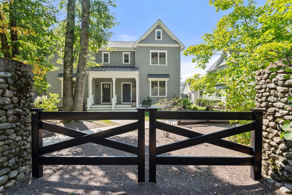 10 Fieldstone Way # 10