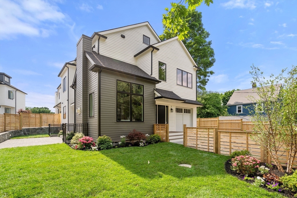 25 Johnson Place # 25