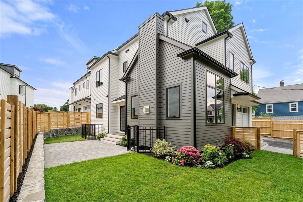 25 Johnson Place # 25