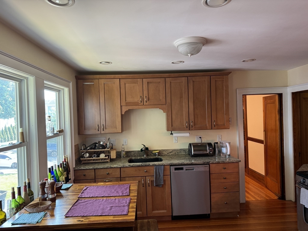 83 Greaton Rd # 2