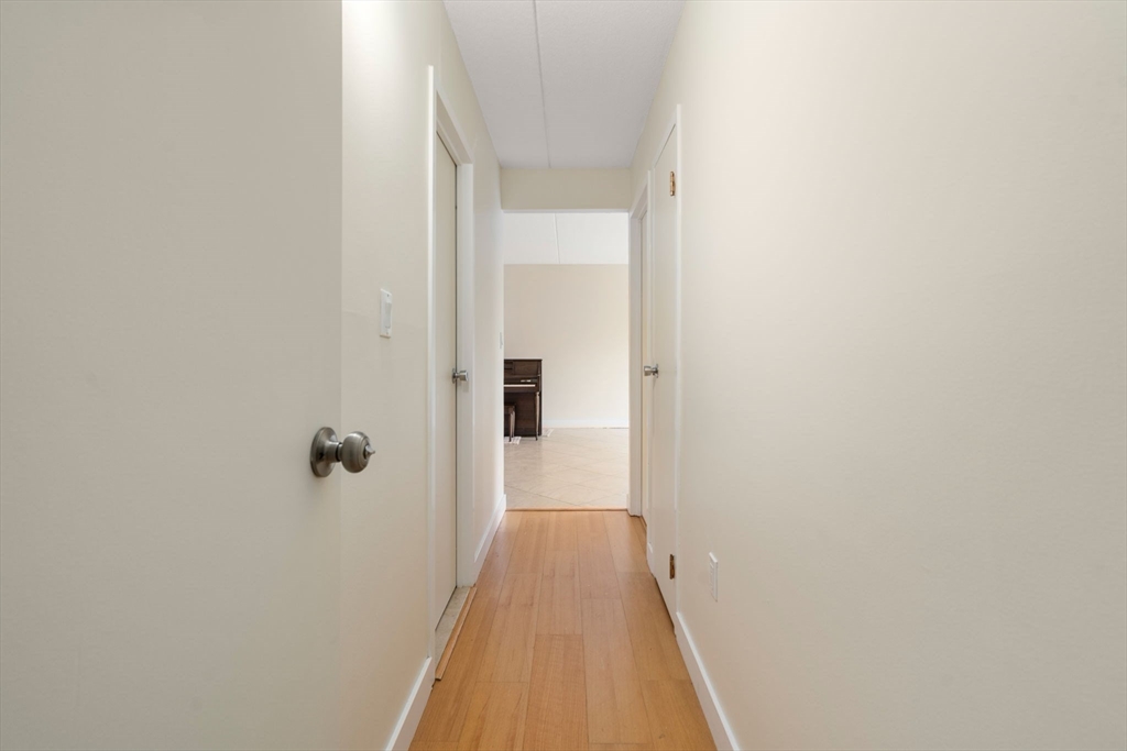 1550 Worcester # 422