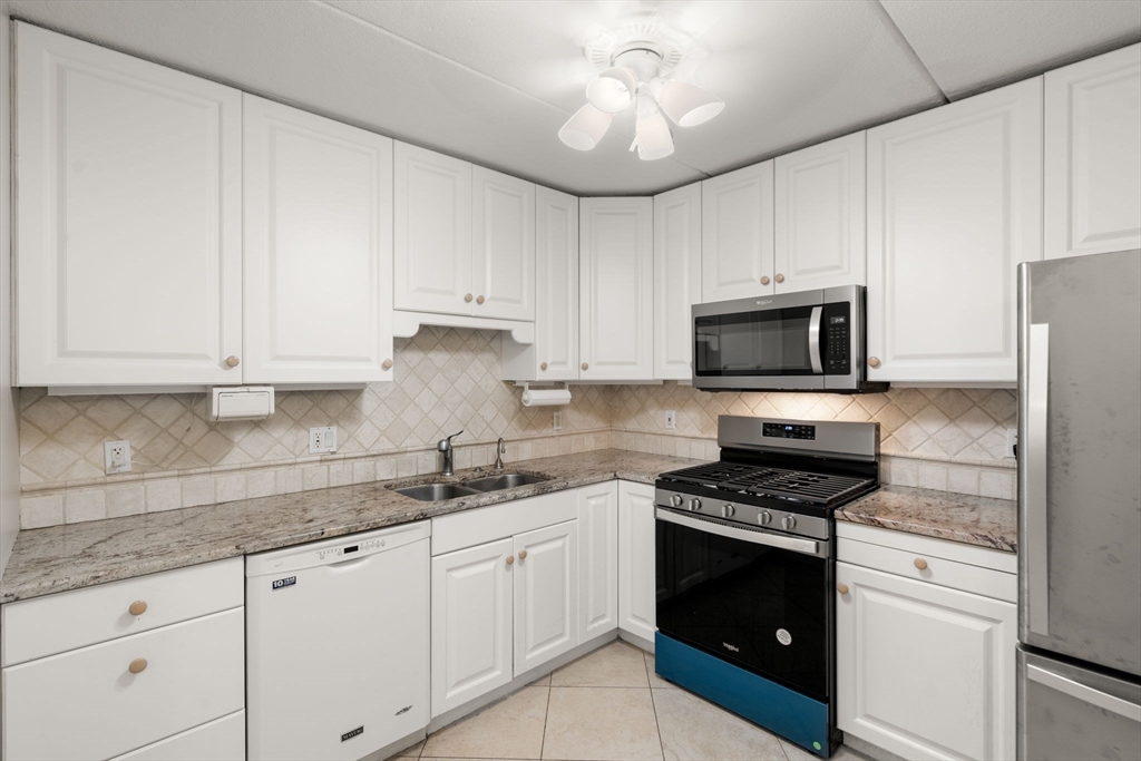 1550 Worcester # 422